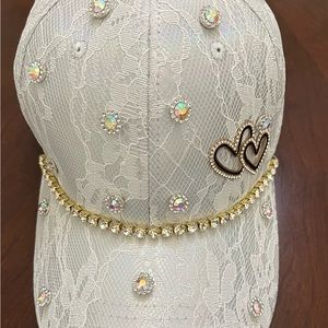 Trendy White Lace Sports Breathable Baseball Rhinestones and Hearts Cap